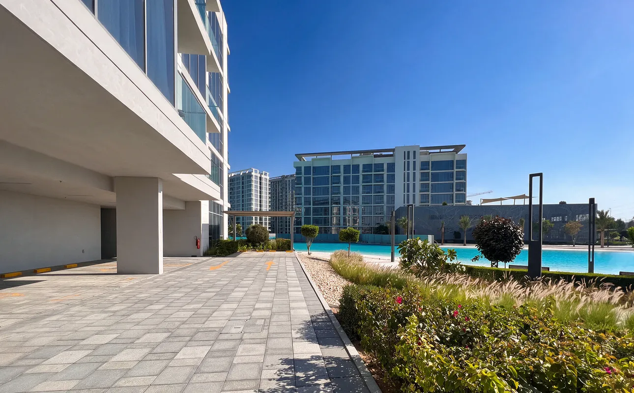 Swimming pool and landscaped outdoor area at The Crest